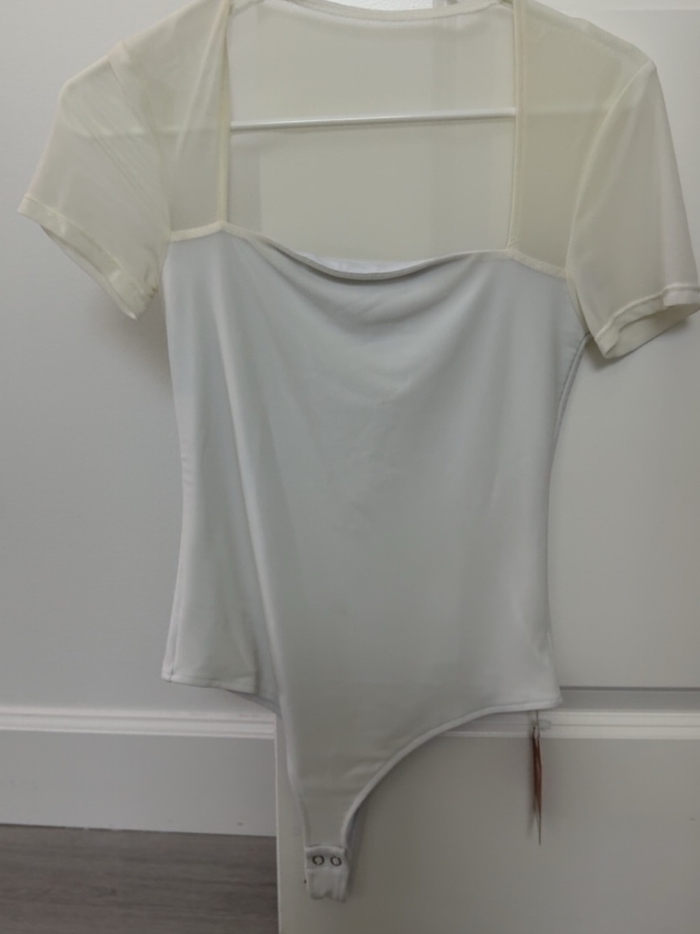ReoRia Sheer Yoke Short Sleeve Cream and White Bodysuit